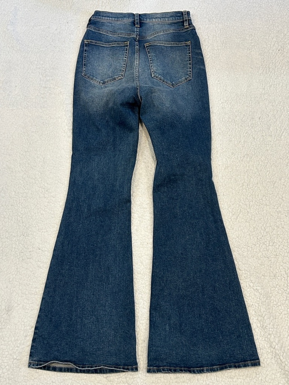 We The Free CRVY Robyn High-Rise Flare Jeans size 27 Boho Festival - Picture 2 of 13